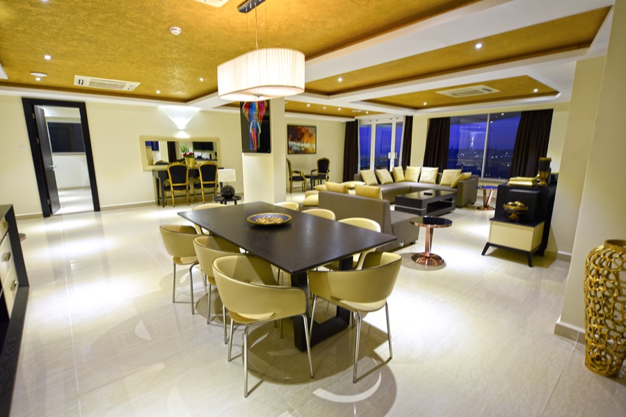 Presidential Suite private dining table seating eight